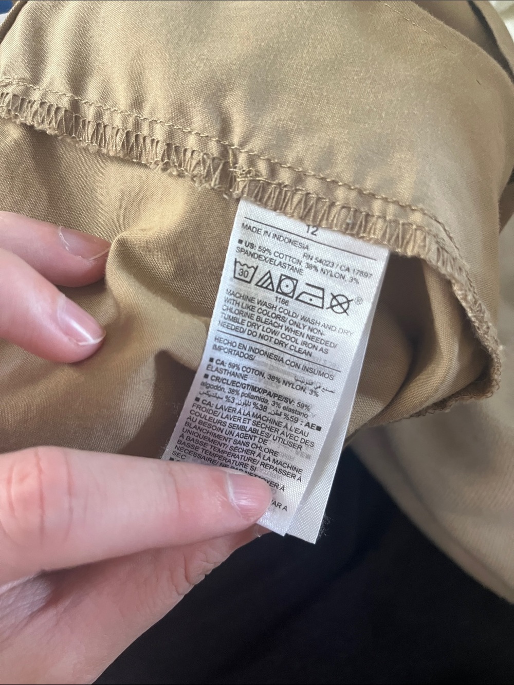 Two Pack Bundle of Old Navy Extra High Waisted Adjustable Waist Trousers - Picture 8 of 8
